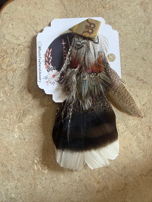 Rustic Feather Medium Feather