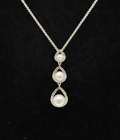 Perfect Pearl Teardrop Necklace
