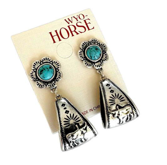 Stirrup Earrings with Longhorn Embellishment JE646ST