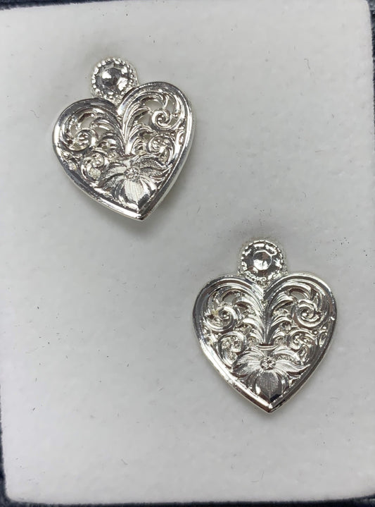 Montana Silversmiths Flower in heart earring